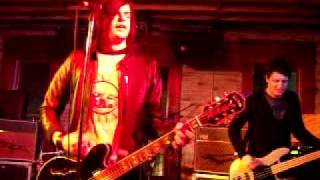 Watch American Taxi Paper Covers Rock video