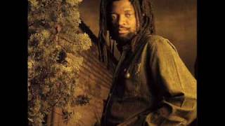 Watch Lucky Dube War And Crime video