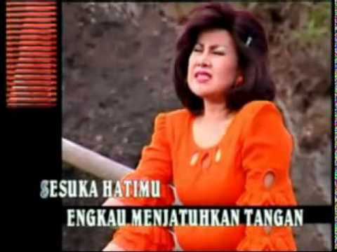 Elvy Sukaesih - kejam ( Bowo colect. )