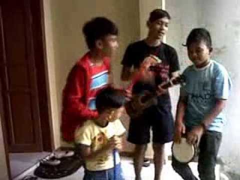 They love Reregean Band - Mind & Soul ... lets watching ^^
