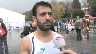 Öğretmen Akademisi Vakfı adına koşan Sezer Demir Öğretmen Akademisi Vakfı adına koşan Sezer Demir