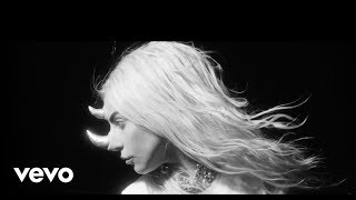 Watch Lady Gaga Dancin In Circles video