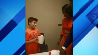 Brag Book: Rhonda Walker surprises young boxing champion