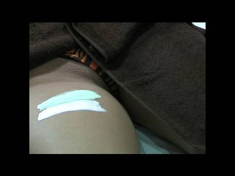 Hot Model Bikini Area Wax Hot Model Bikini Area Wax