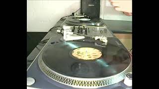 Soulful & Deep House Vinyl Mix by DJ Naid