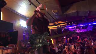Brad Paisley Filming Bucked Off Audio At Tootsies 12 5 18 Brad Paisley Filming Bucked Off Audio At Tootsies 12 5 18