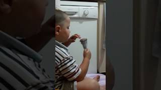 Komik Çocuk Is Basinda