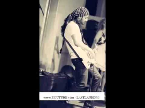 Atif Aslam Kya Hua Tera Wada Live flv YouTube