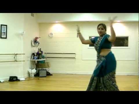 Sahana dancing Chata dhoro re