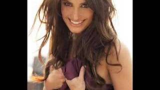 Watch Idina Menzel Gorgeous video