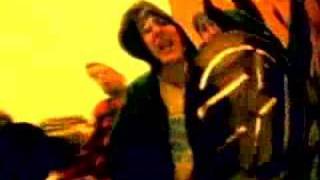 Клип Beastie Boys - Pass the Mic