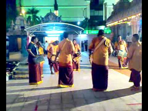 Om Muruga Urumi Melam Great aman song