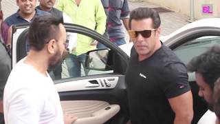 Salman Khan, Jacqueline Fernandez and Anil Kapoor's Grand Entry At RACE 3 Trailer Launch