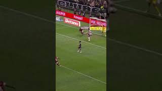 iH4Ovpyd6fE Video Image
