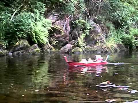 Long Tail 1/6 RC Boat Fahren Auf Freiem Flie Szlig Endem Gew Auml Sser Auf Der Rur Bei Monschau