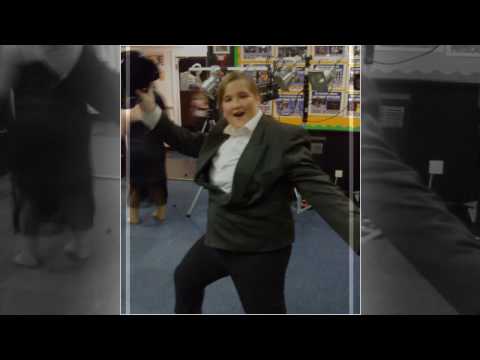 Balby Carr Does Bugsy Malone