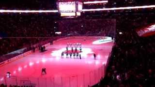 Leafs fans sing Oh Canada after US anthem mic fail