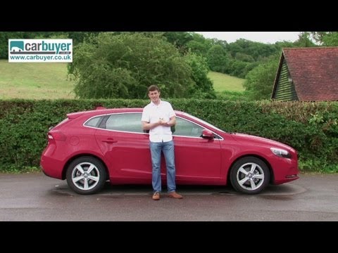 Volvo V40 review - CarBuyer