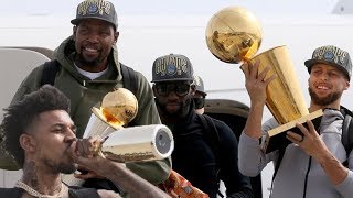 Golden State Warriors - returning home after winning the championship Golden State Warriors - returning home after winning the championship
