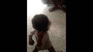 Bebê Dançando Tati Zaki