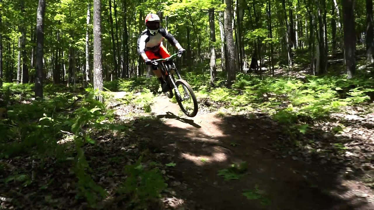 El Hobbit Heli Ciclismo de montaña! Play On en Nueva Zelanda - 4K El Hobbit Heli Ciclismo de montaña! Play On en Nueva Zelanda - 4K