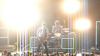 Watch Courteeners Kimberley video