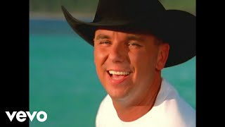 Watch Kenny Chesney How Forever Feels video