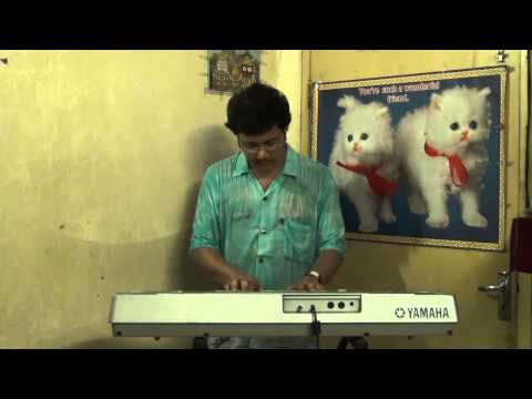 Aaj Mon Cheyeche Ami Hariye Jabo Lata Mangeshkar Instrumental...