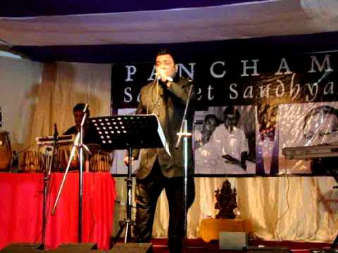 Saamne yeh kaun aaya (live) - Prashant Mohitey - Pancham geet...