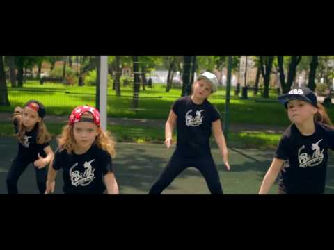 Обучение модному танцевальному направлению Dancehall kids в школе танцев Study-on, Челябинск. Обучение модному танцевальному направлению Dancehall kids в школе танцев Study-on, Челябинск.