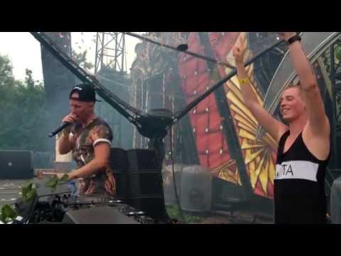 Tomorrowland 2014 | Coone