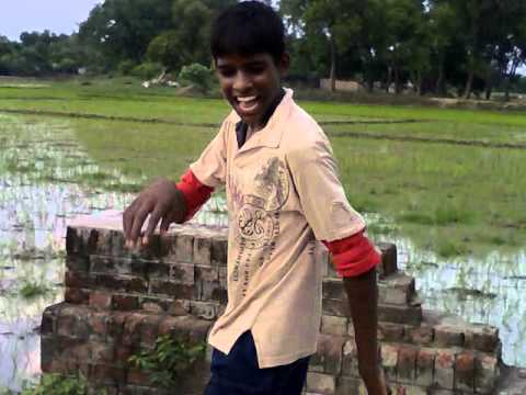 aai pappi-tu hai meri soniye. desi vedio song.mp4