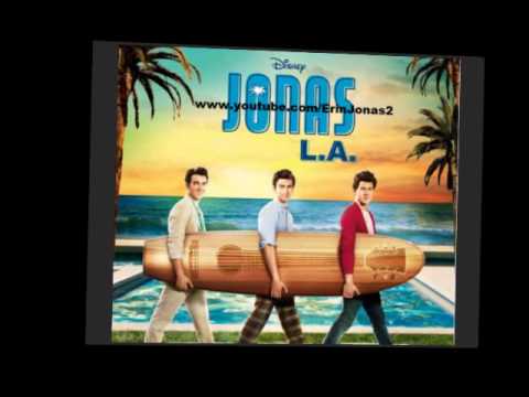 jonas brothers album 2011. THE JONAS BROTHERS FILIMING ON