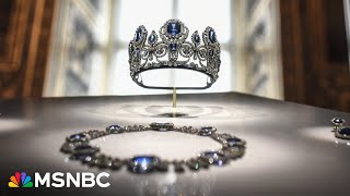 Race Against Time Manhunt Underway After Thieves Steal Crown Jewels From Louvre