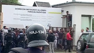Hırvatistan'daki Mülteci Kampına Polis Müdahalesi