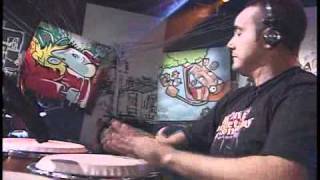 Programa 53 - Kiko Dinucci e a banda Afromacarrônico