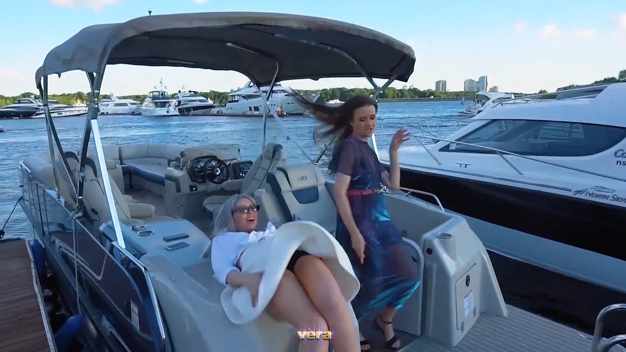 Панин С Голыми Девушками На Яхте Фото