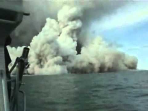 Watch زلزال في البحر .. سبحان الله