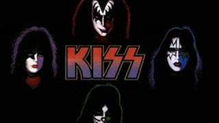 Watch Kiss Detroit Rock City video