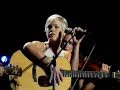 Pink forgetting lyrics to "I Don't Believe You" / performing Redemption Song HQ