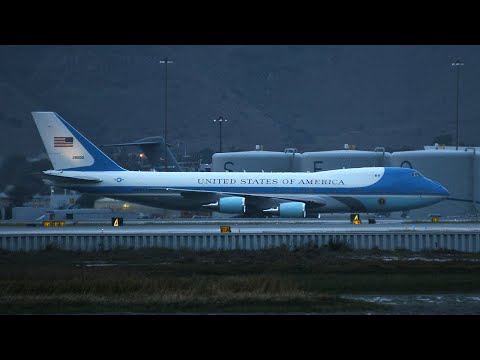 President Obama Motorcade Air Force One Takeoff Feb 18, 2011