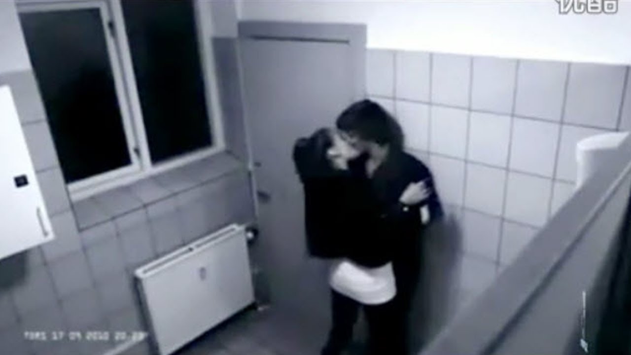 Туалет Секс Видео Девочка
