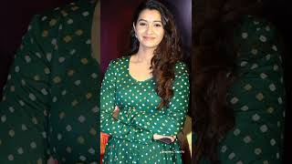 Actress Priya Bhavani Shankar Beautiful Ful Photos Vacation Photos Latest Unseen Photos
