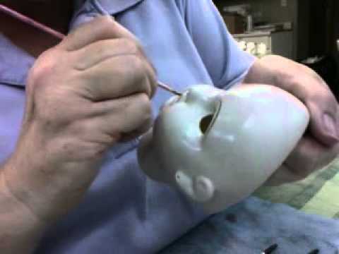 Painting the Lips on the Tete Jumeau Antique Reproduction Doll by Connie Zink thumb