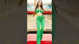 Hande Ercel Beautiful Status
