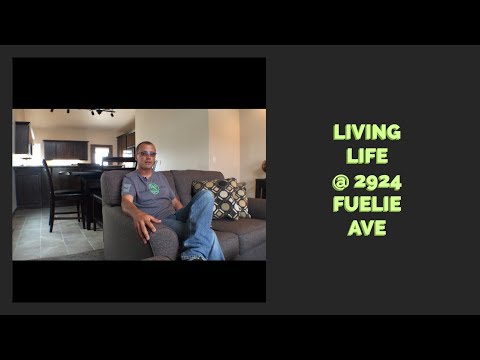 Living Life at 2924 Fuelie Ave