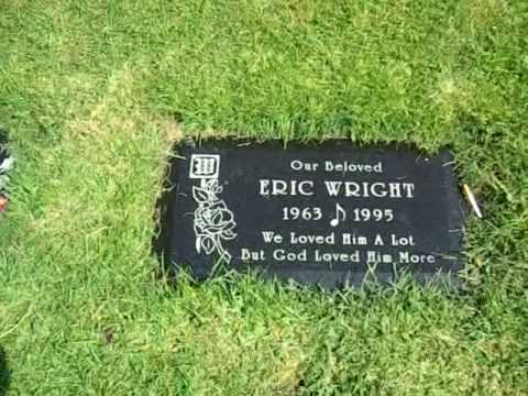 Eazy-E's Grave - YouTube