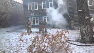 Видео Красноярск. Пожар на ул.Семафорной от ezhik86nv, Семафорная улица, Красноярск, Россия
