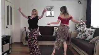 Roman Kizlari Twerk