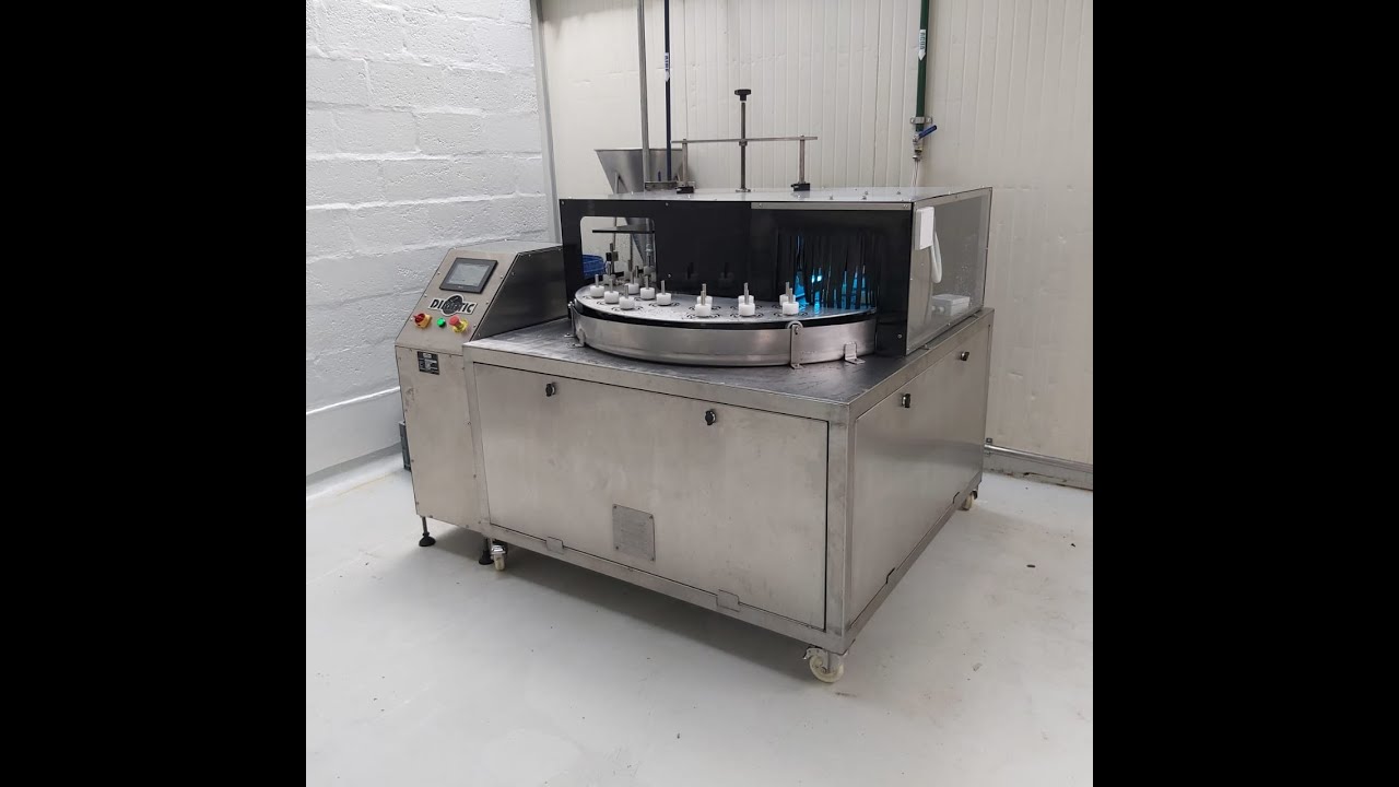 LAVADORA DE ENVASES MULTIFORMATO CON TUNEL UV / DIMATIC SAS
